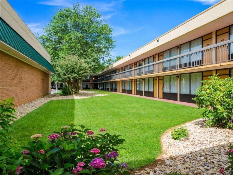 Quality Inn Roanoke Airport Eksteriør bilde