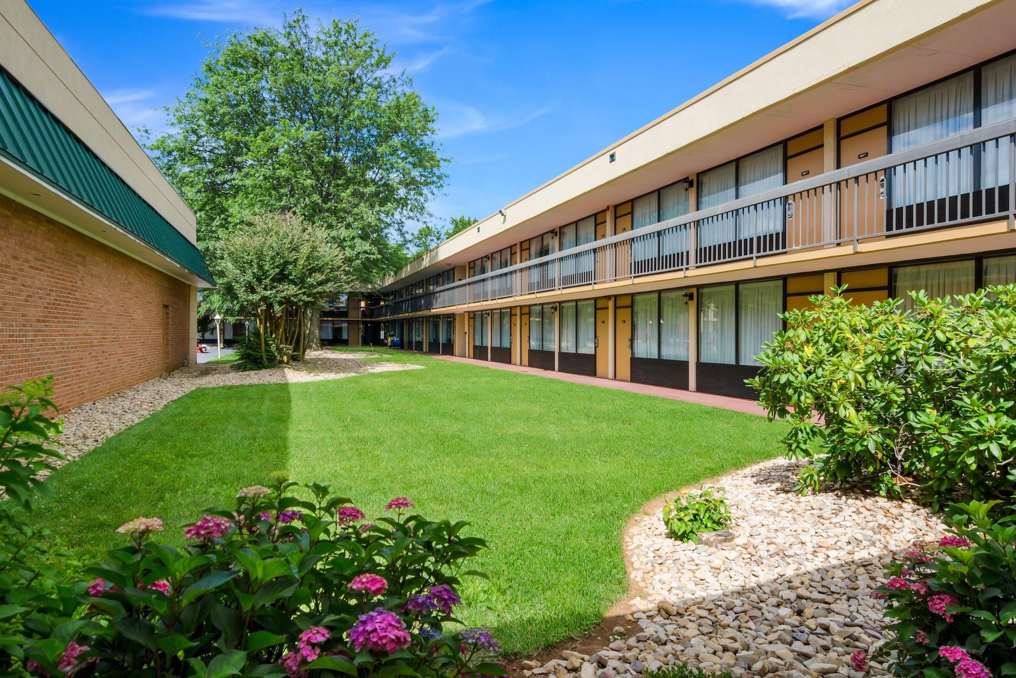 Quality Inn Roanoke Airport Eksteriør bilde
