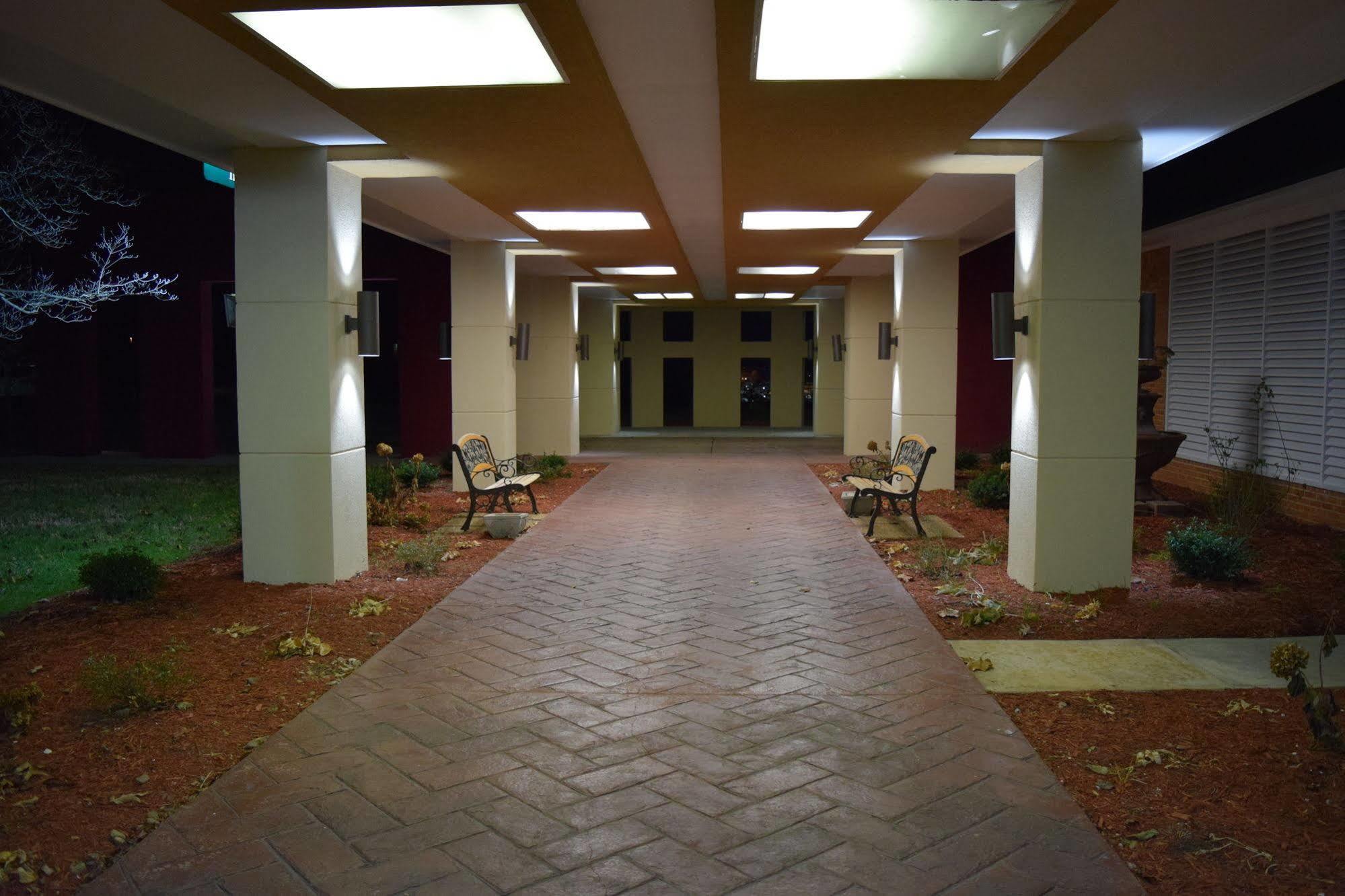 Quality Inn Roanoke Airport Eksteriør bilde