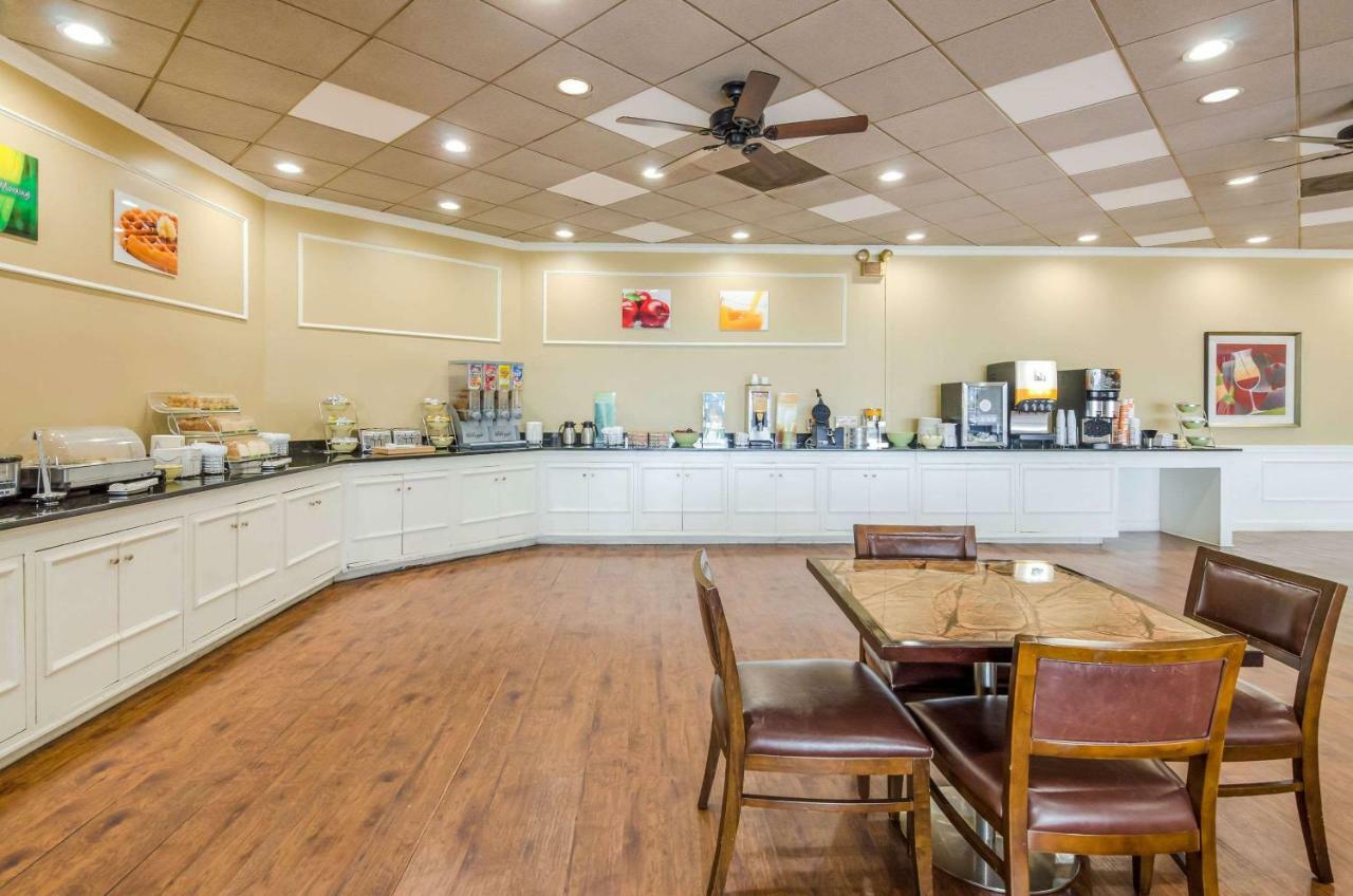 Quality Inn Roanoke Airport Eksteriør bilde